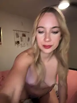 rileylovesyou online show from 09-30-25, 02:39