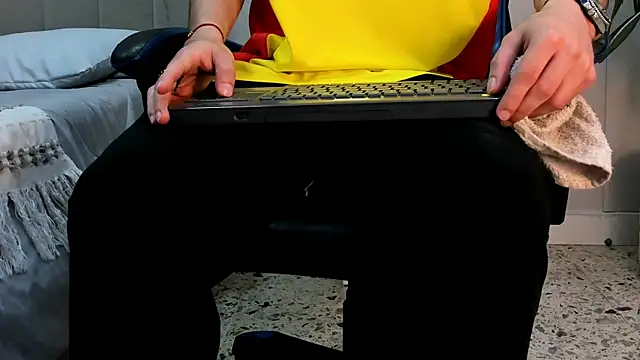 roan birkin online show from 06-23-26, 07:34