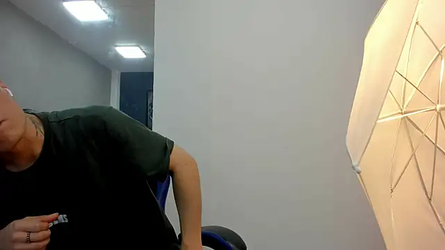 roan birkin online show from 11-14-25, 07:17