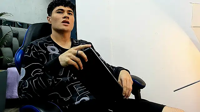 roan birkin online show from 10-02-25, 07:39