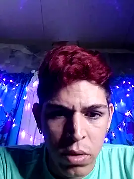 Snapshot of duquehotvoy chatting on 02-18-25, 04:48 duquehotvoy online show from 02-18-25, 04:48