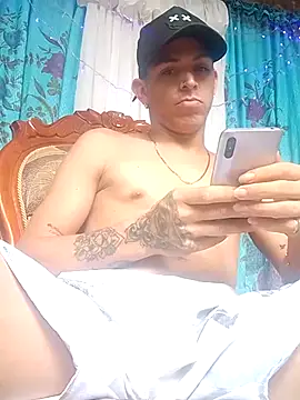 Snapshot of duquehotvoy chatting on 02-11-25, 06:33 duquehotvoy online show from 02-11-25, 06:33