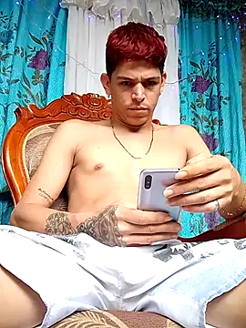 Snapshot of duquehotvoy chatting on 02-11-25, 02:13 duquehotvoy online show from 02-11-25, 02:13