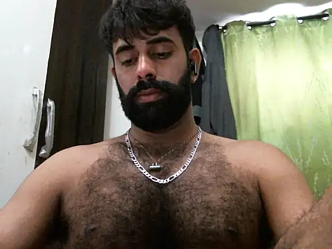 Snapshot of indianhairybull chatting on 03-14-25, 04:43 indianhairybull online show from 03-14-25, 04:43