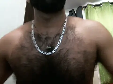 Snapshot of indianhairybull chatting on 03-23-25, 04:38 indianhairybull online show from 03-23-25, 04:38