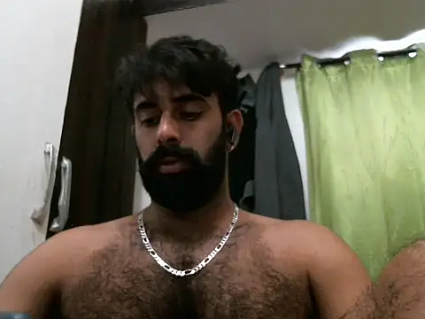 Snapshot of indianhairybull chatting on 02-26-25, 05:57 indianhairybull online show from 02-26-25, 05:57