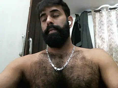 indianhairybull online show from 02-06-26, 03:57