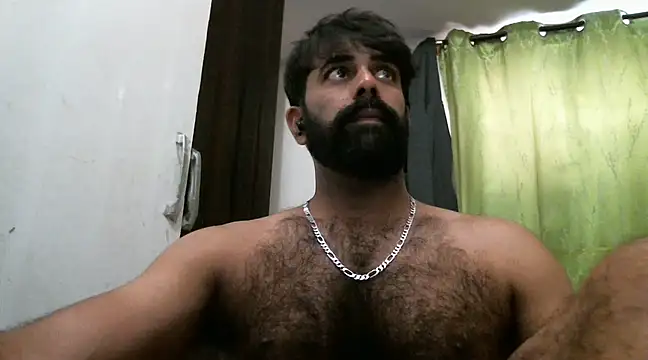 Snapshot of indianhairybull chatting on 02-25-25, 04:24 indianhairybull online show from 02-25-25, 04:24