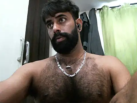 Snapshot of indianhairybull chatting on 03-15-25, 05:08 indianhairybull online show from 03-15-25, 05:08