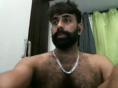 Snapshot of indianhairybull chatting on 03-03-25, 12:39 indianhairybull online show from 03-03-25, 12:39