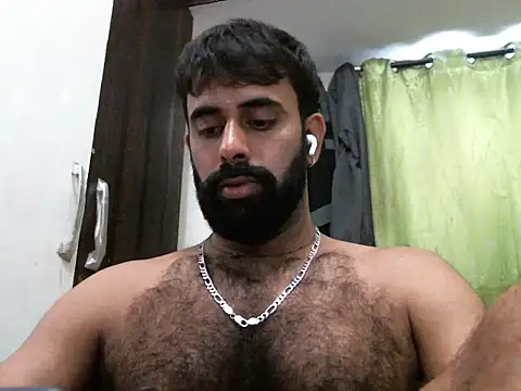 Snapshot of indianhairybull chatting on 10-01-25, 05:34 indianhairybull online show from 10-01-25, 05:34