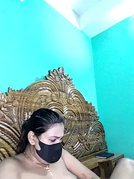 monekhan123 online show from 11-18-25, 02:31