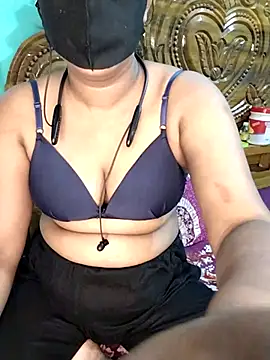 monekhan123 online show from 09-30-25, 04:46