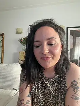 Snapshot of Orgasmille chatting on 05-09-26, 03:04 Orgasmille online show from 05-09-26, 03:04