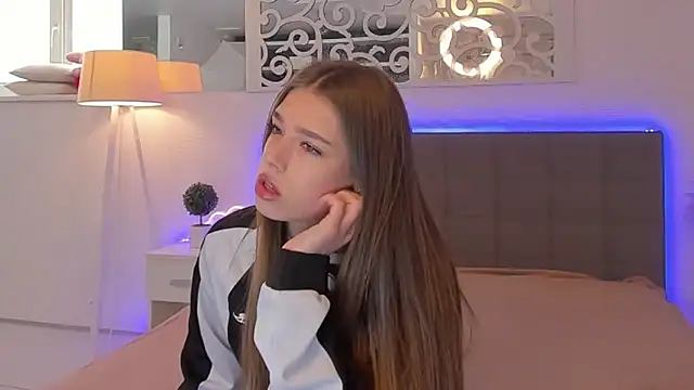 Snapshot of melissacrayzy chatting on 04-24-26, 05:31 melissacrayzy online show from 04-24-26, 05:31