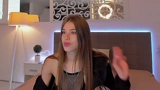 Snapshot of melissacrayzy chatting on 05-11-26, 05:20 melissacrayzy online show from 05-11-26, 05:20