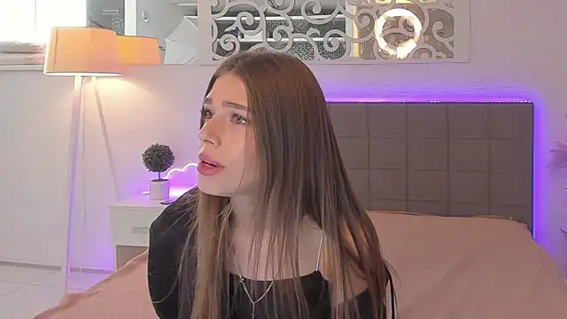 Snapshot of melissacrayzy chatting on 04-30-26, 05:25 melissacrayzy online show from 04-30-26, 05:25