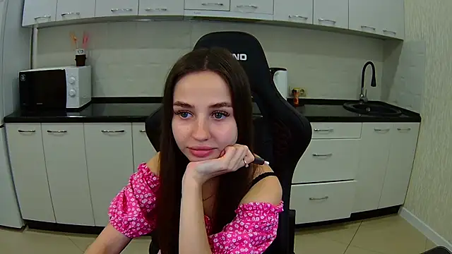 Kami lovely online show from 02-08-25, 10:19