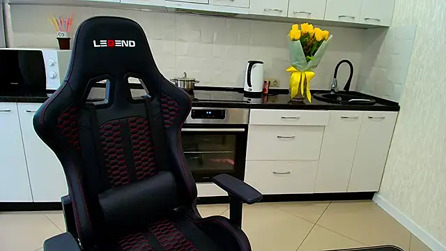 Kami lovely online show from 03-10-25, 01:54