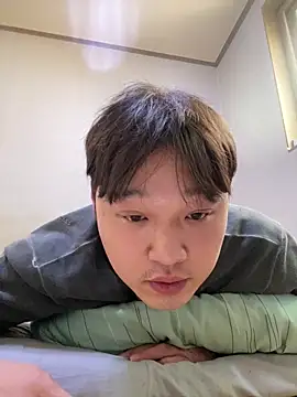 offwhite777 online show from 02-22-25, 01:33