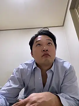 offwhite777 online show from 02-16-25, 11:38