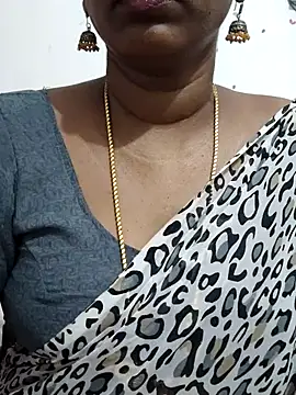 Tamil Meera12 online show from 07-28-26, 03:14