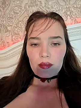 GoddessYanaMironova online show from 05-13-26, 06:59