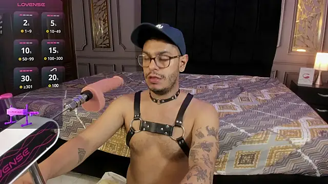 angel fetish  online show from 03-05-25, 10:33