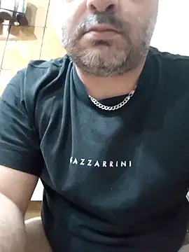NAvoglia online show from 05-10-26, 01:04
