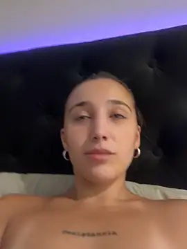 BeautyRubyRouge online show from 02-22-25, 02:17