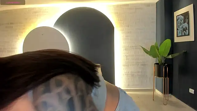 IsabellaKroft online show from 03-10-25, 07:29