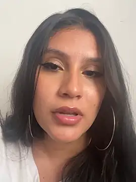 Arianna Fioree online show from 07-16-26, 10:07