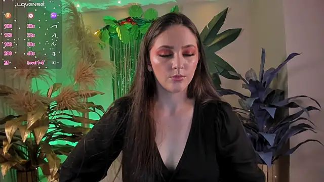 BeccaBaxter online show from 10-29-25, 09:14