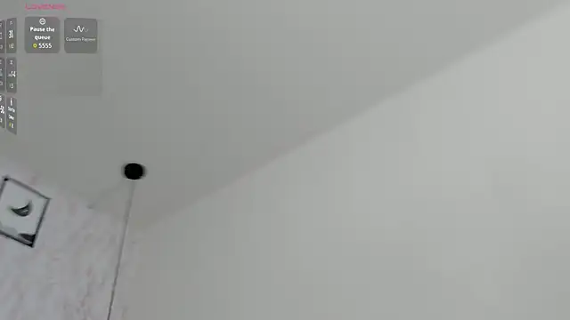 Snapshot of Raichell_ chatting on 07-08-26, 12:39 Raichell online show from 07-08-26, 12:39