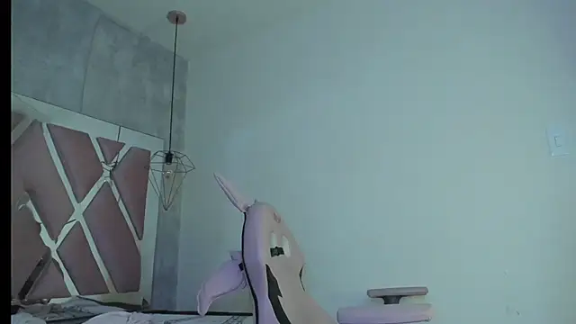 Snapshot of Raichell_ chatting on 03-21-25, 10:28 Raichell online show from 03-21-25, 10:28