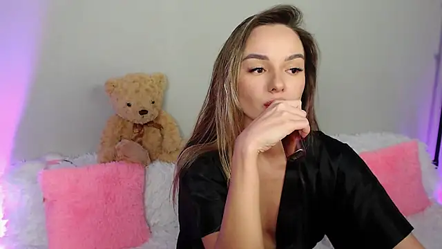 EvaBalmer online show from 09-23-25, 11:12