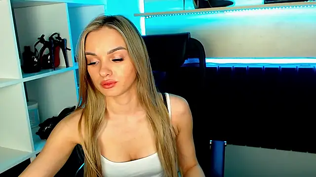 EvaBalmer online show from 03-04-25, 09:43