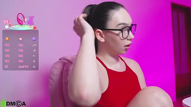 Snapshot of Arianahot777 chatting on 11-26-25, 09:37 Arianahot777 online show from 11-26-25, 09:37