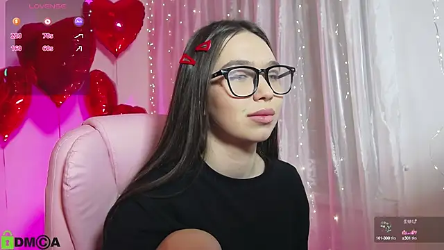 Snapshot of Arianahot777 chatting on 02-17-25, 10:49 Arianahot777 online show from 02-17-25, 10:49