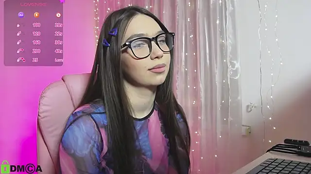 Snapshot of Arianahot777 chatting on 02-25-25, 09:26 Arianahot777 online show from 02-25-25, 09:26