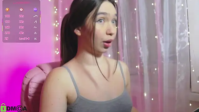 Snapshot of Arianahot777 chatting on 10-30-25, 10:17 Arianahot777 online show from 10-30-25, 10:17