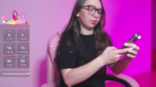 Arianahot777 online show from 04-16-26, 09:39