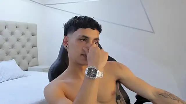 JhoanLeandro online show from 01-17-26, 04:16