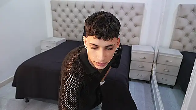 JhoanLeandro online show from 02-28-26, 04:56