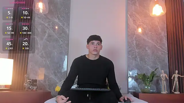 Justin mack online show from 10-11-25, 12:17