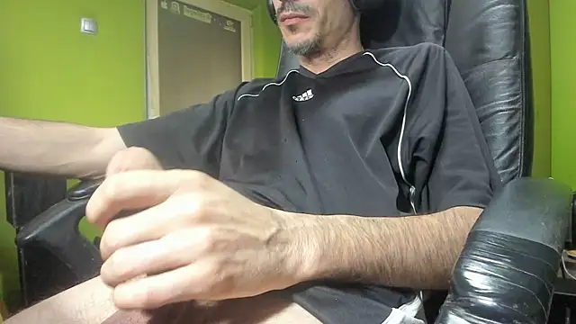 BigCumShoot online show from 04-10-26, 05:36