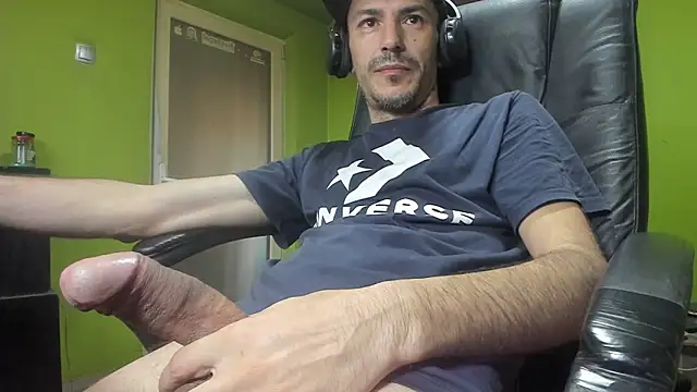 BigCumShoot online show from 04-08-26, 05:20