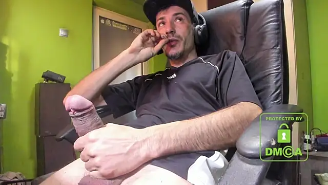 BigCumShoot online show from 03-05-25, 06:23