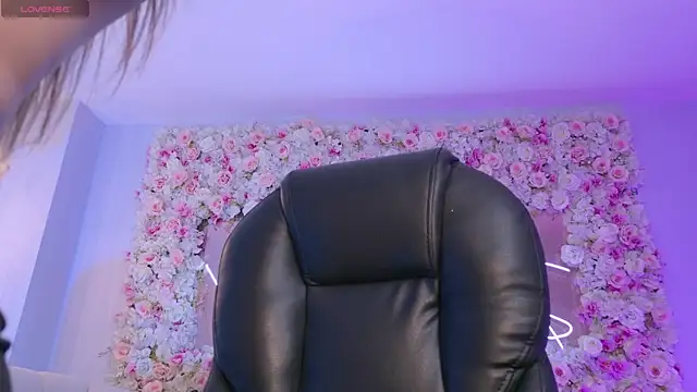 AmaiaHaywood online show from 12-04-25, 05:39