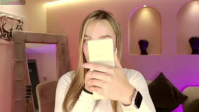 Snapshot of AmaiaHaywood chatting on 02-03-26, 06:00 AmaiaHaywood online show from 02-03-26, 06:00